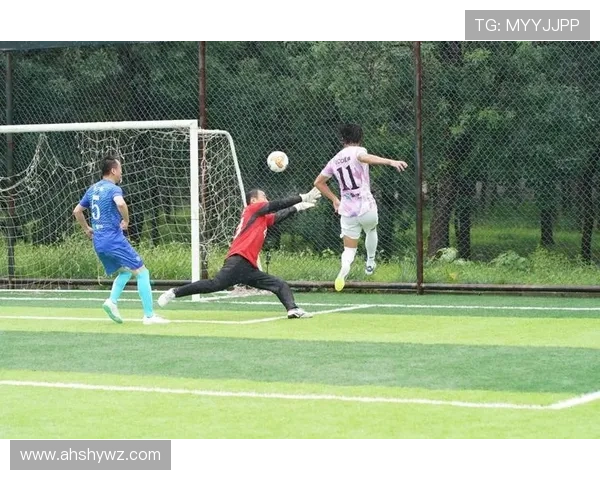 足球明星的日常生活点滴与精彩瞬间分享图文合集 足球明星的日常生活点滴与精彩瞬间分享图文合集